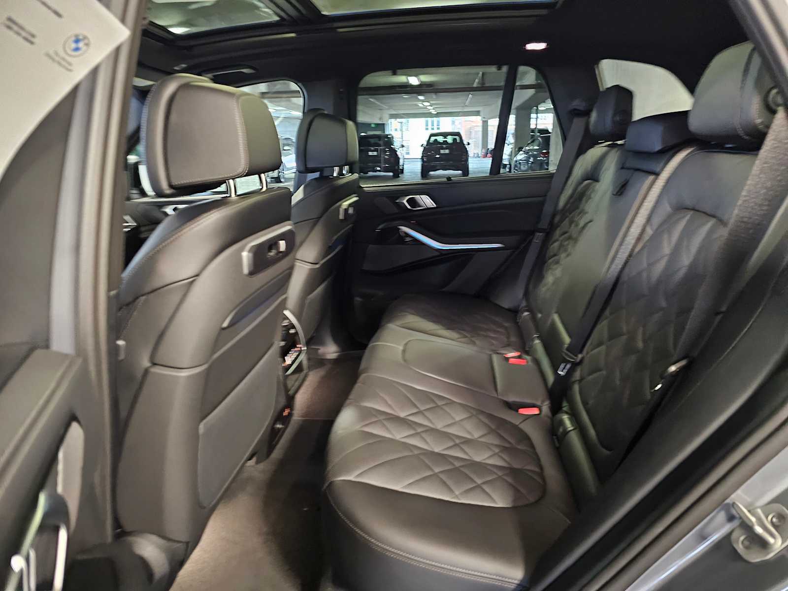 Thumbnail: 2026 BMW X5 - 37