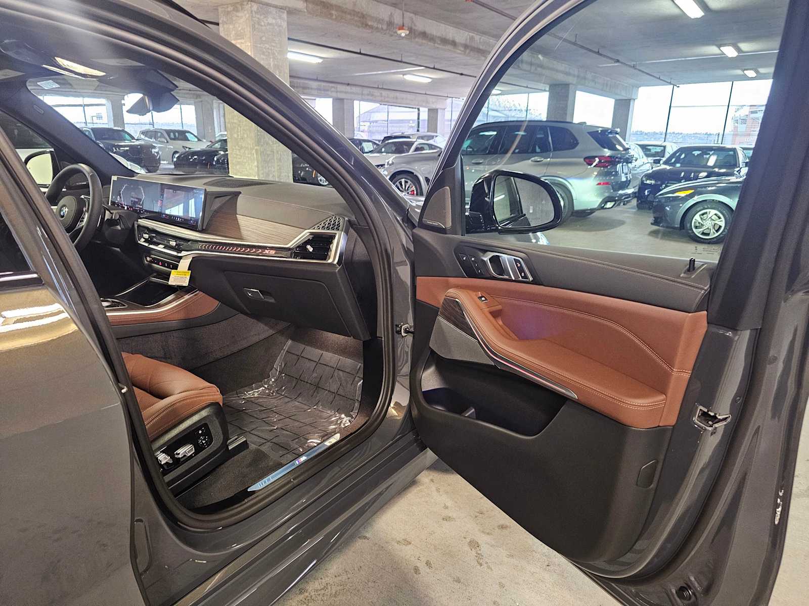 Thumbnail: 2026 BMW X5 - 41