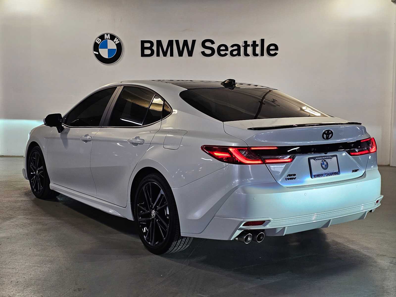 Thumbnail: 2025 Toyota Camry - 4