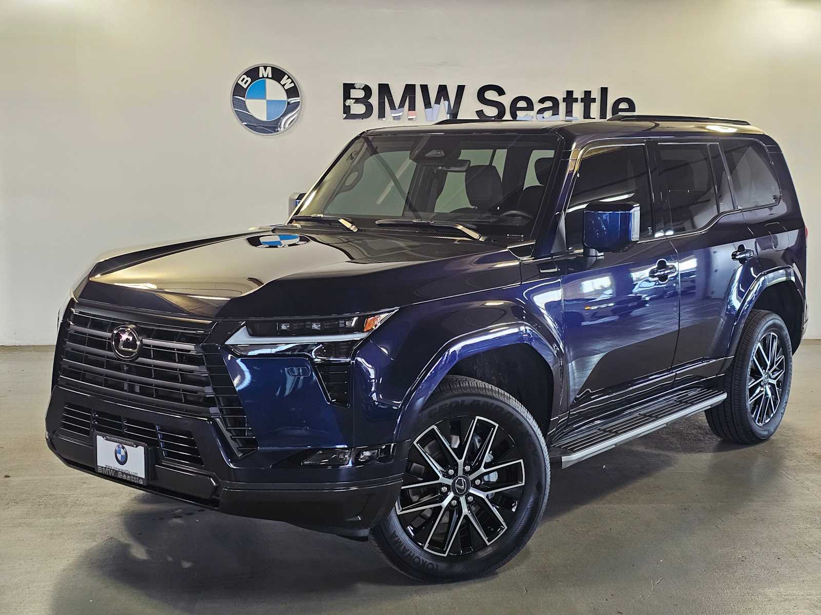 Thumbnail: 2024 Lexus GX - 1