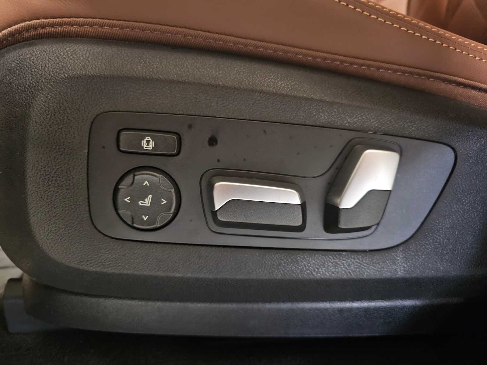 Thumbnail: 2026 BMW X5 - 29