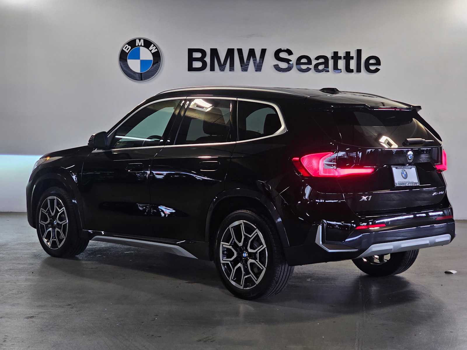Thumbnail: 2025 BMW X1 - 4