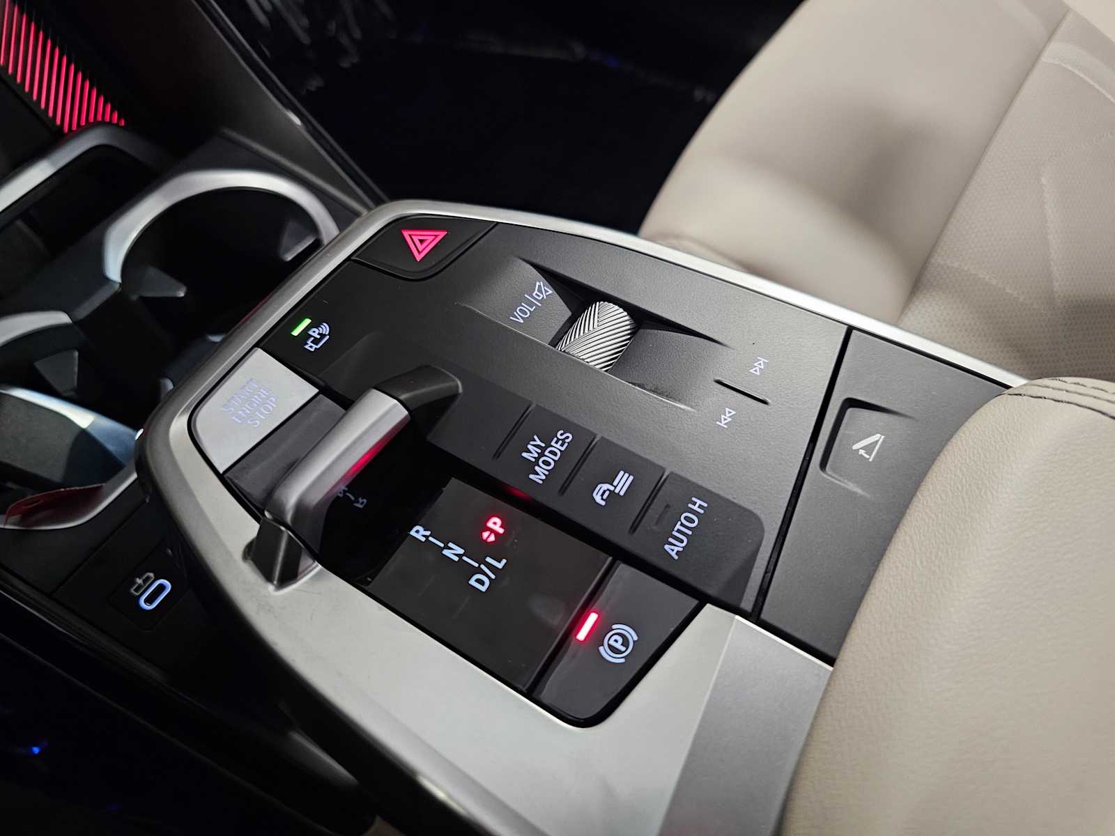 Thumbnail: 2025 BMW X1 - 20