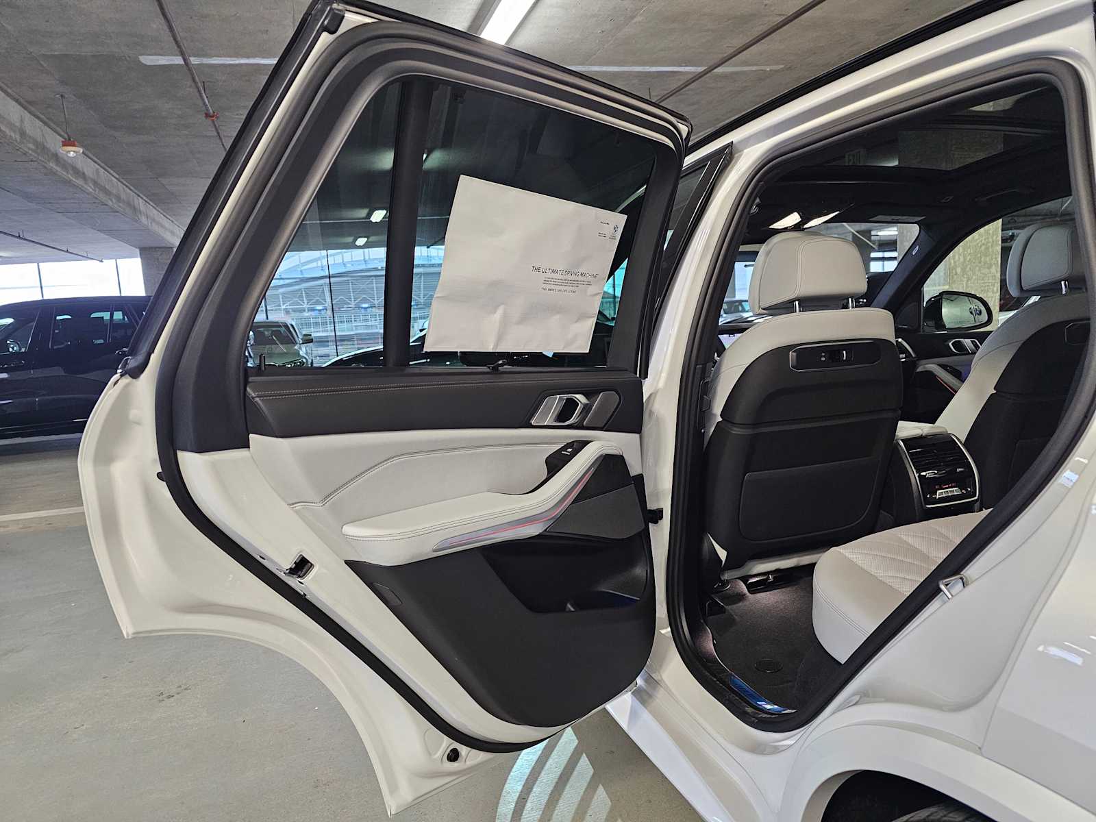 Thumbnail: 2026 BMW X5 - 36