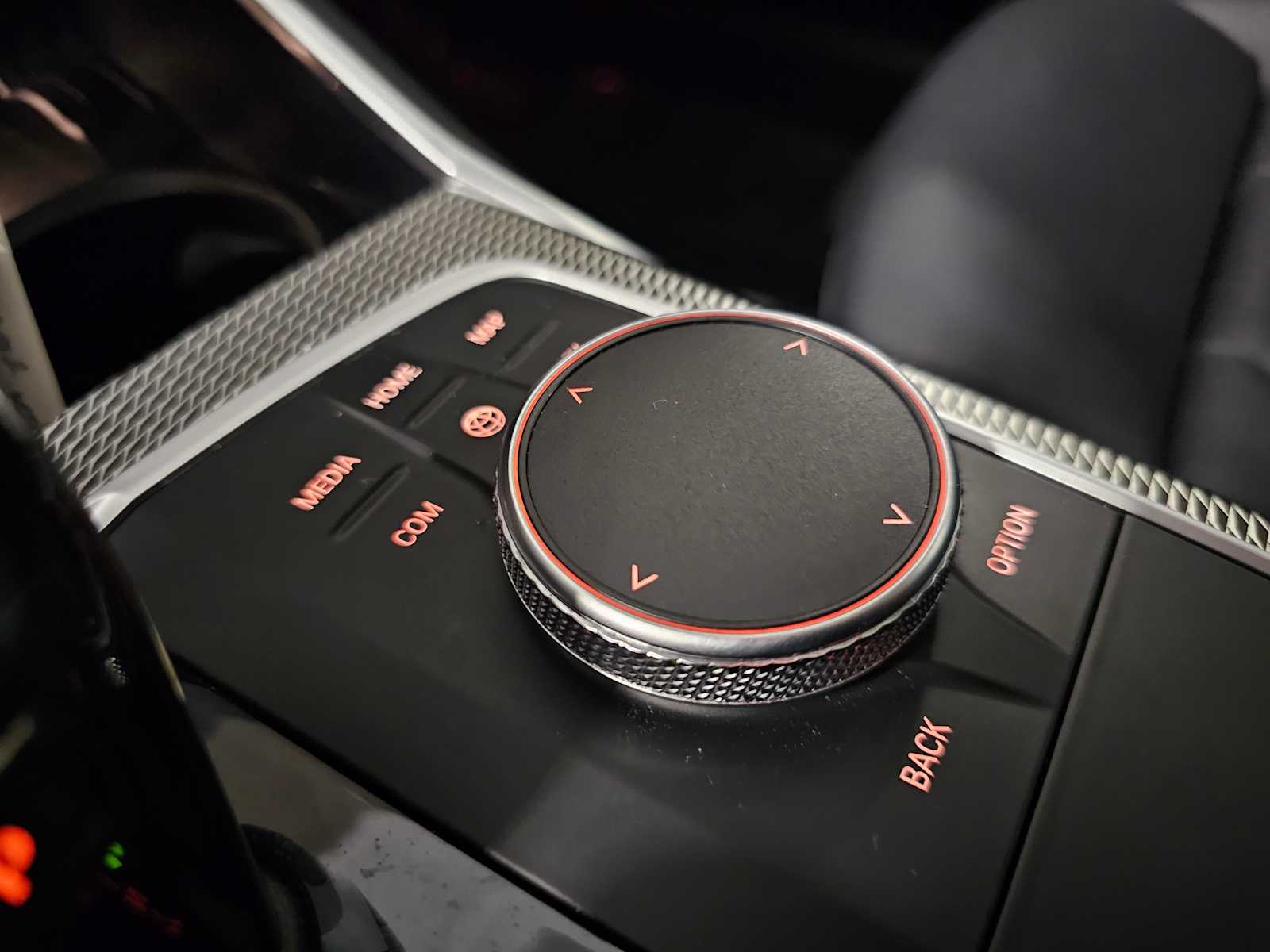 Thumbnail: 2021 BMW 3 Series - 25