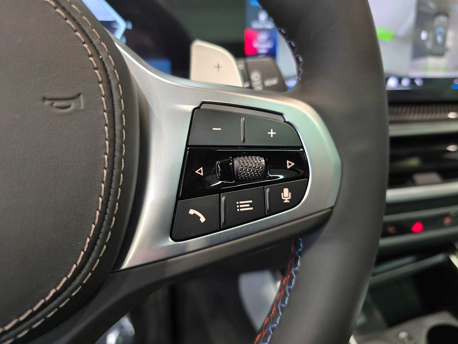 Thumbnail: 2026 BMW X5 - 18