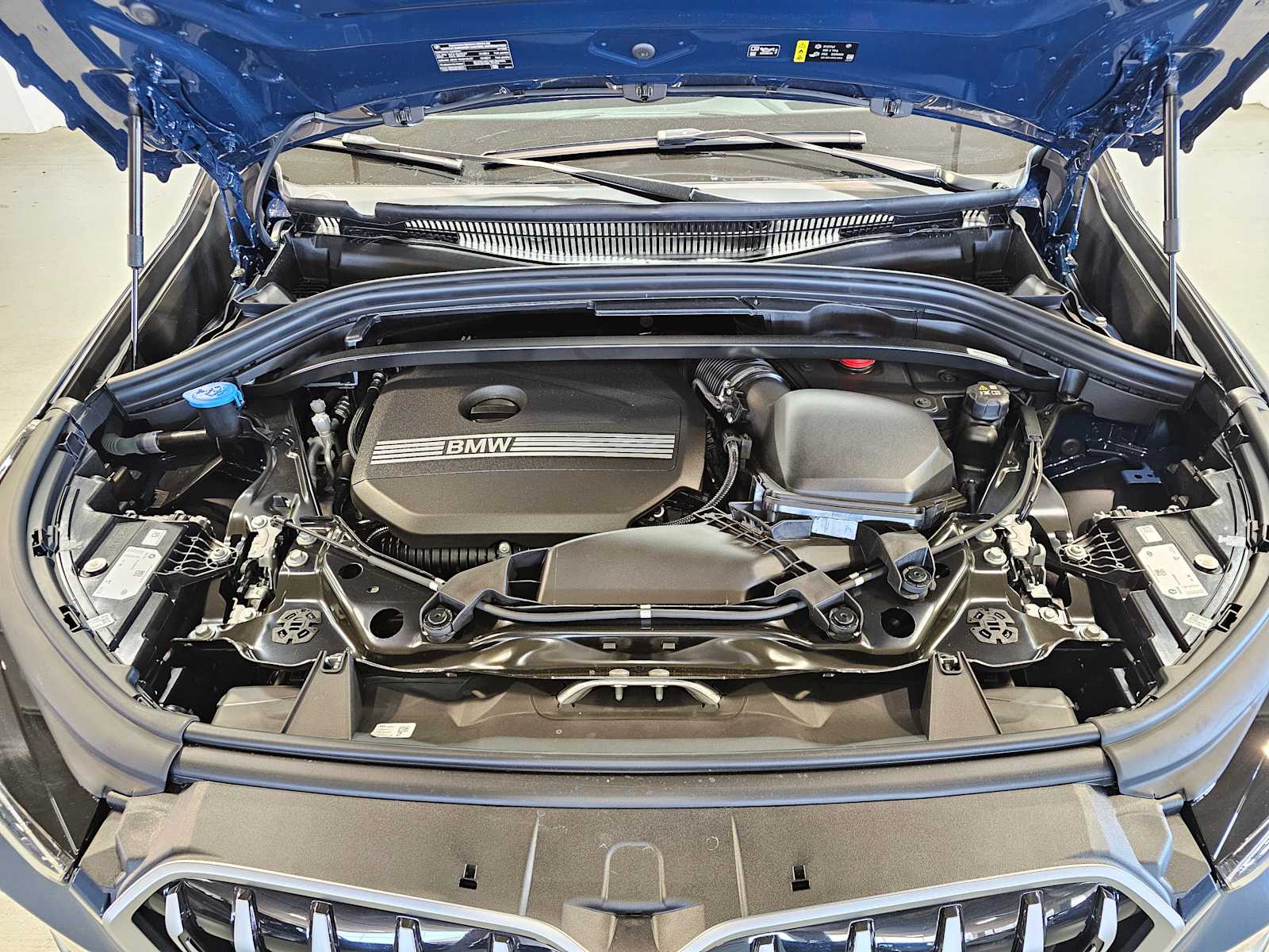 Thumbnail: 2026 BMW X1 - 9