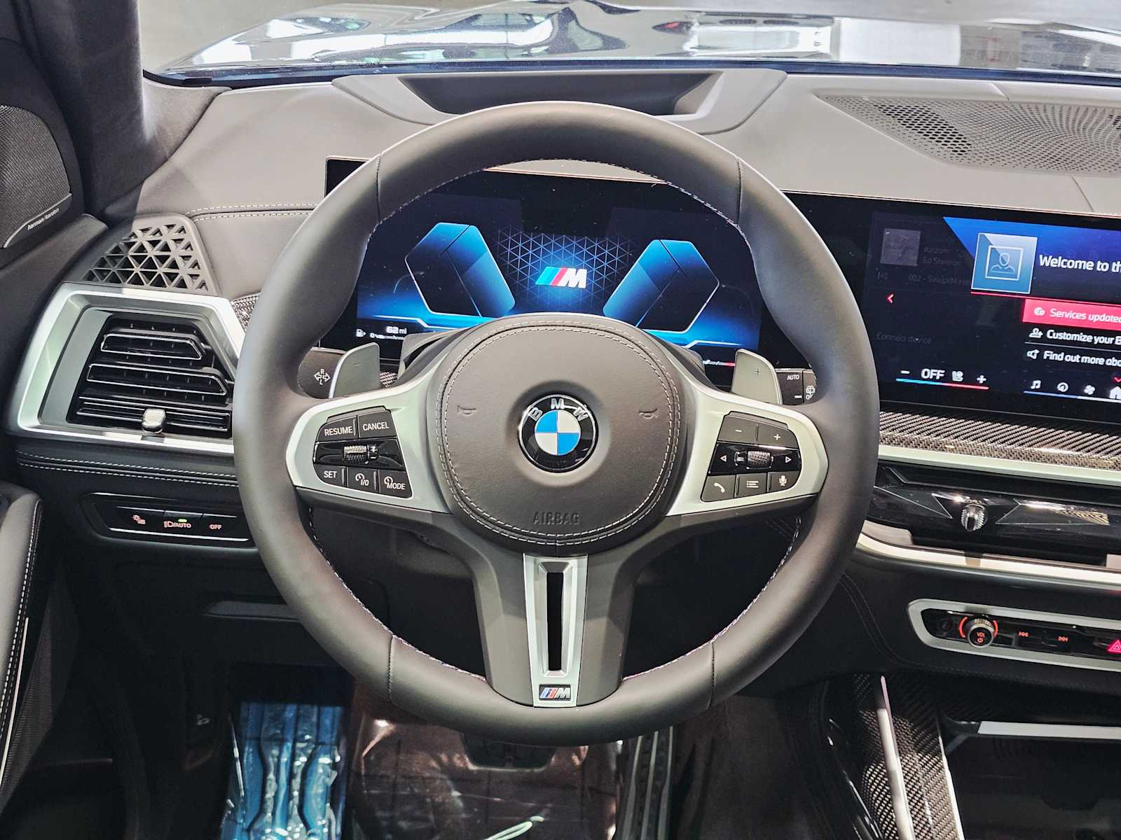 Thumbnail: 2026 BMW X7 - 11