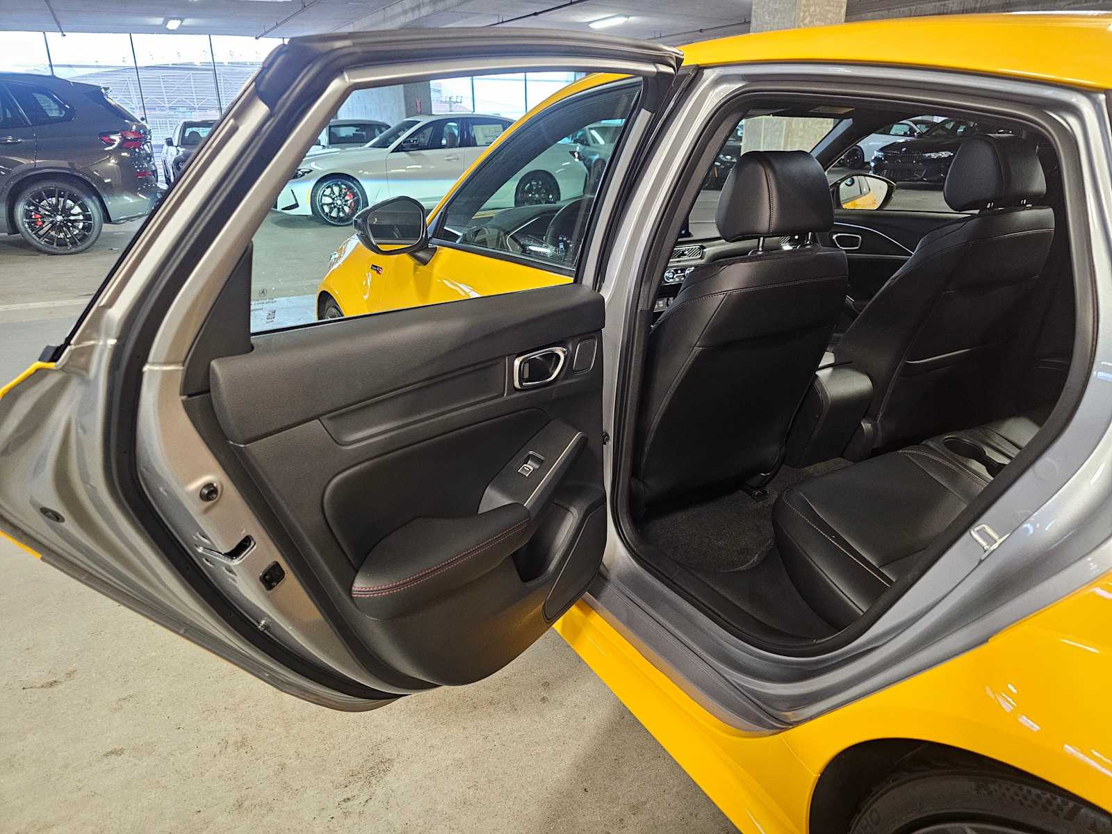 Thumbnail: 2025 Acura Integra - 33