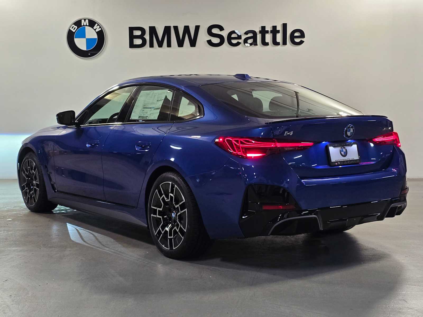 Thumbnail: 2025 BMW i4 - 4