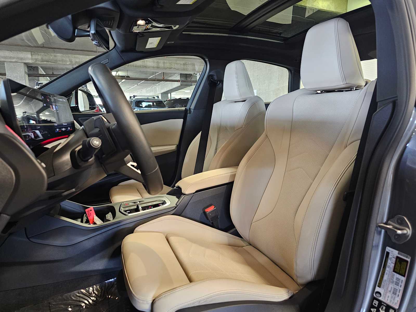 Thumbnail: 2025 BMW 2 Series - 26