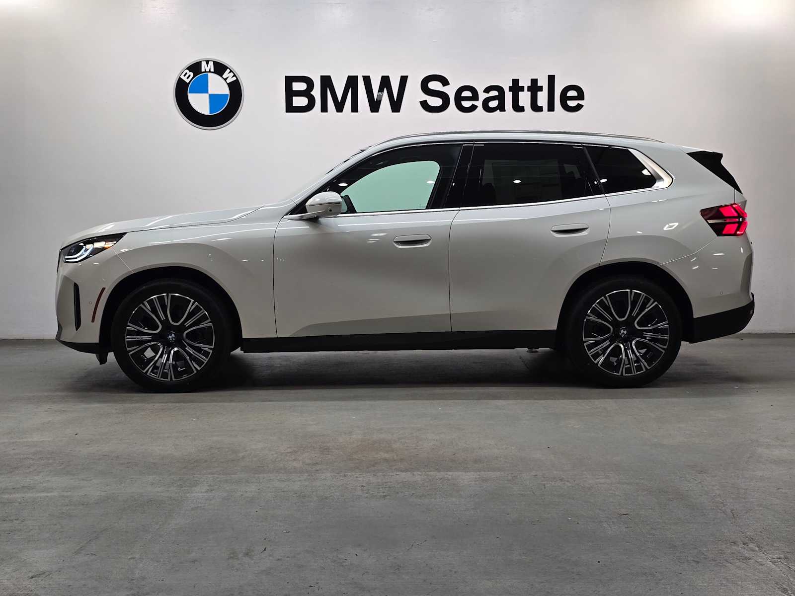 Thumbnail: 2026 BMW X3 - 3