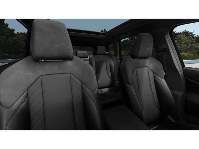 Thumbnail: 2026 BMW X3 - 11