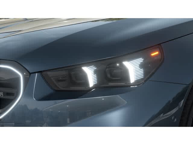 Thumbnail: 2026 BMW M5 - 6