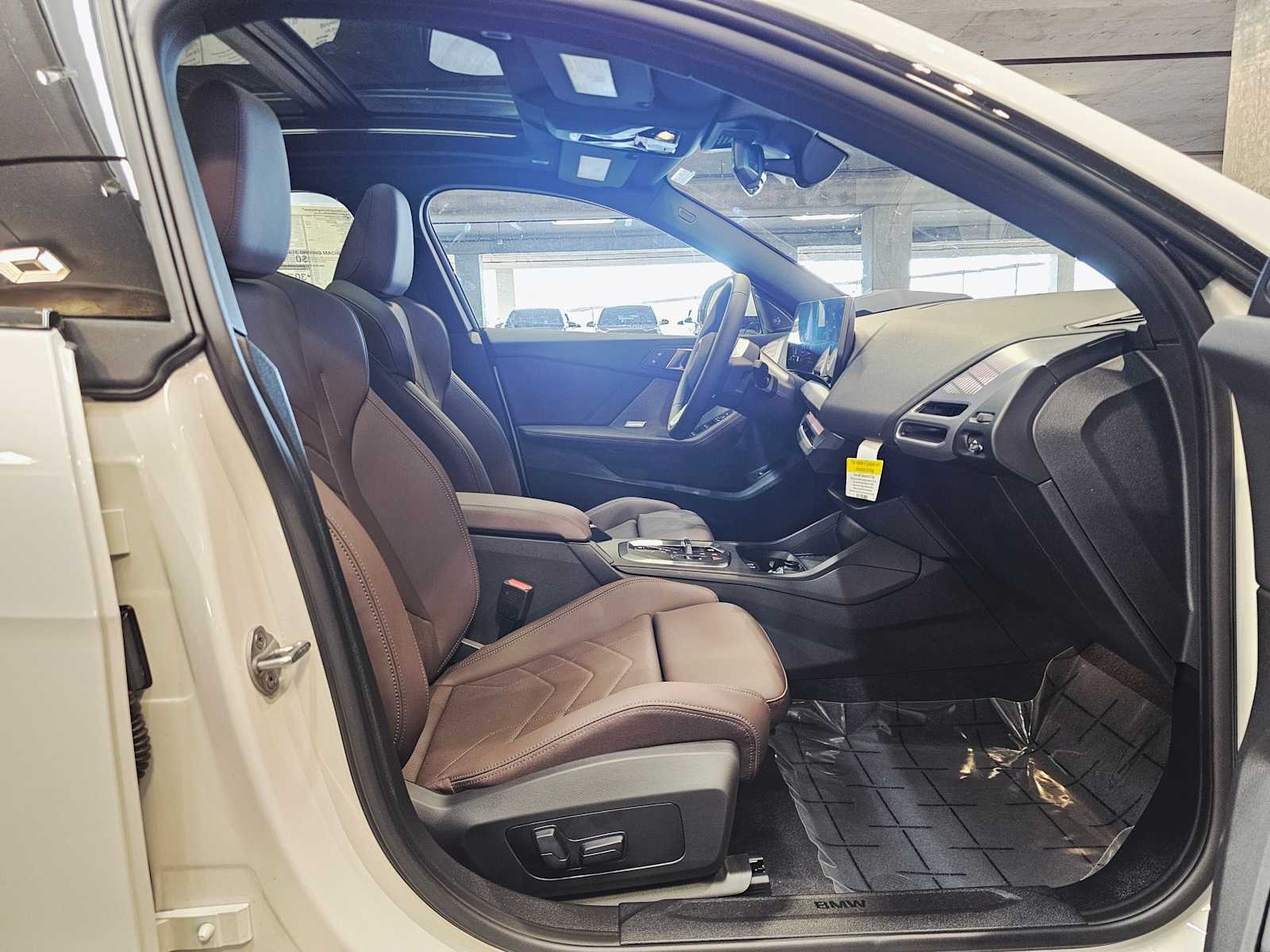 Thumbnail: 2025 BMW 2 Series - 27