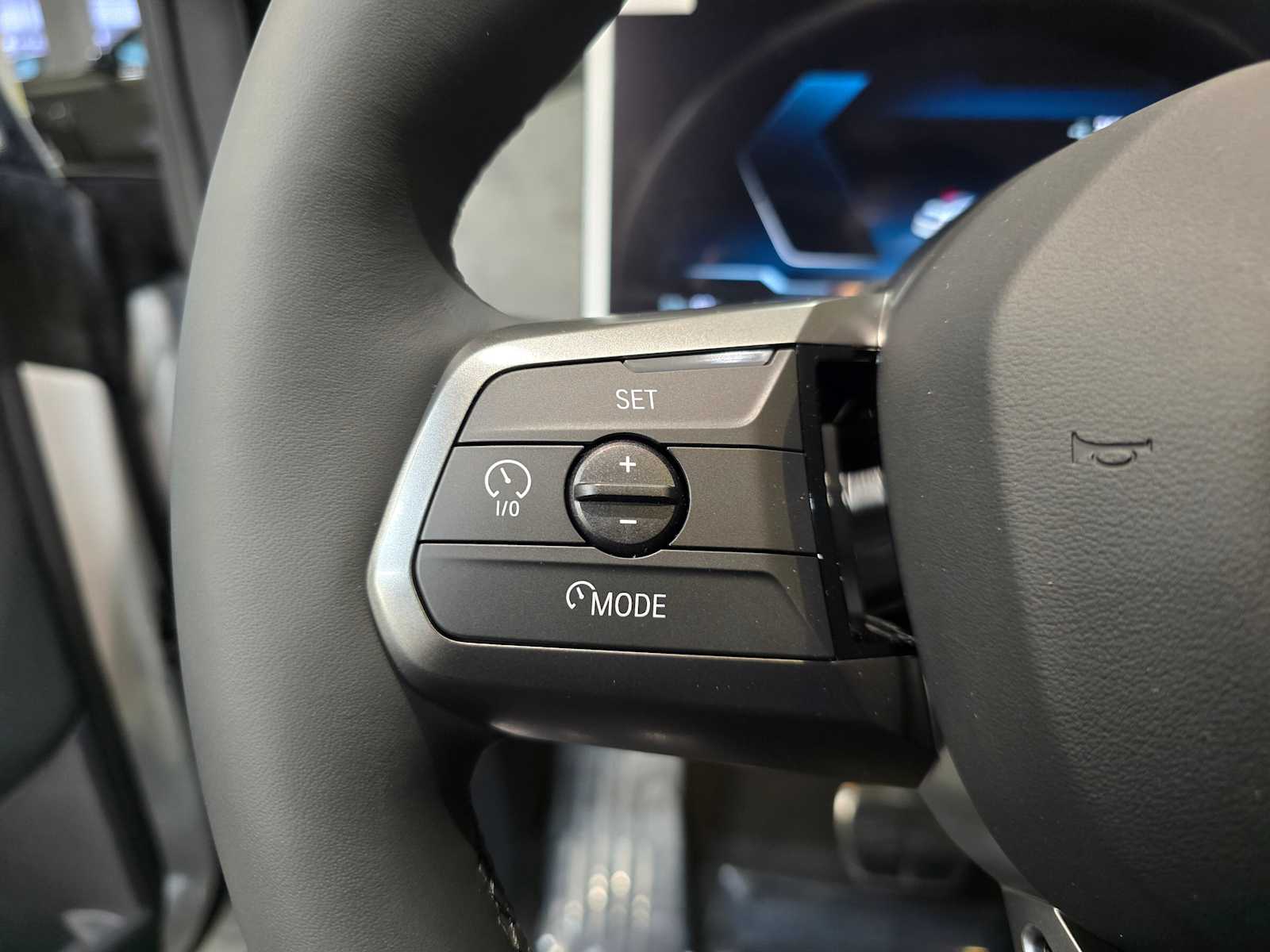 Thumbnail: 2026 BMW iX - 18