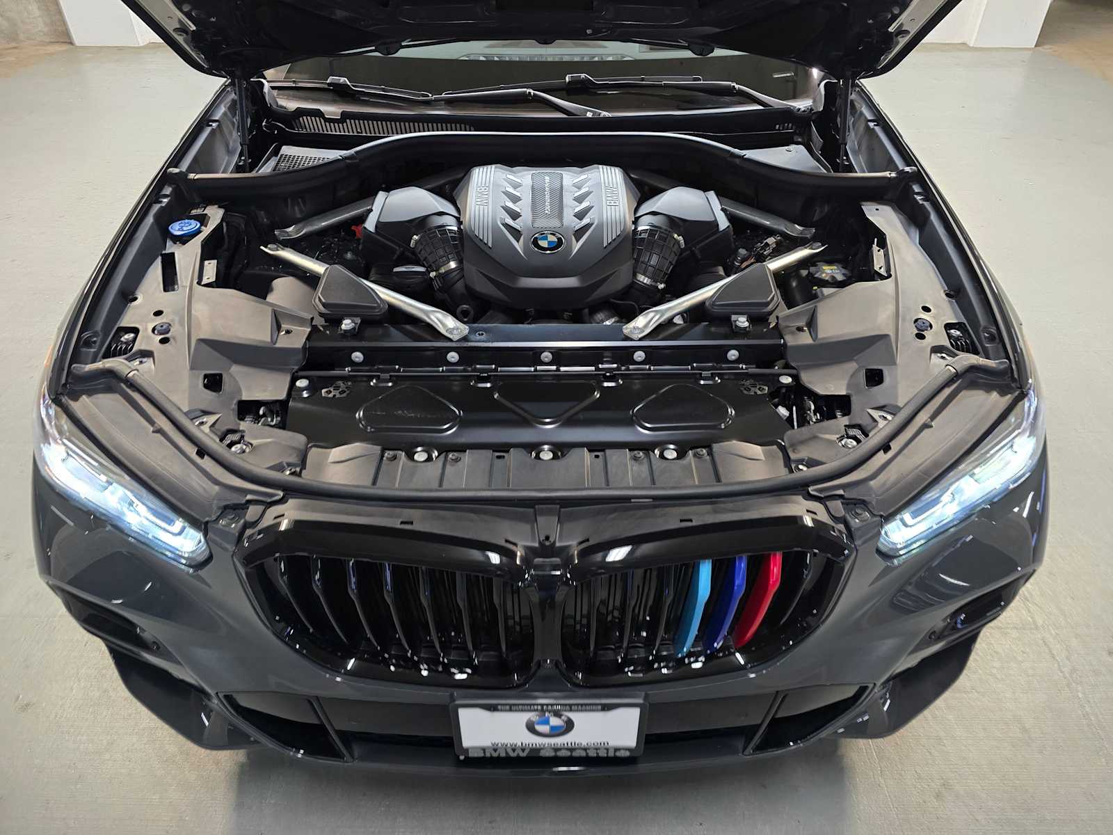 Thumbnail: 2023 BMW X5 - 9