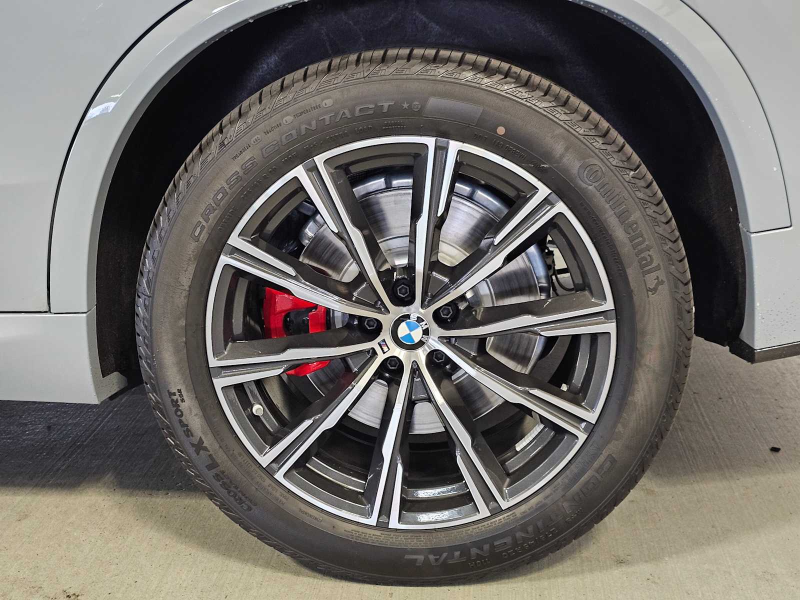 Thumbnail: 2026 BMW X5 - 8