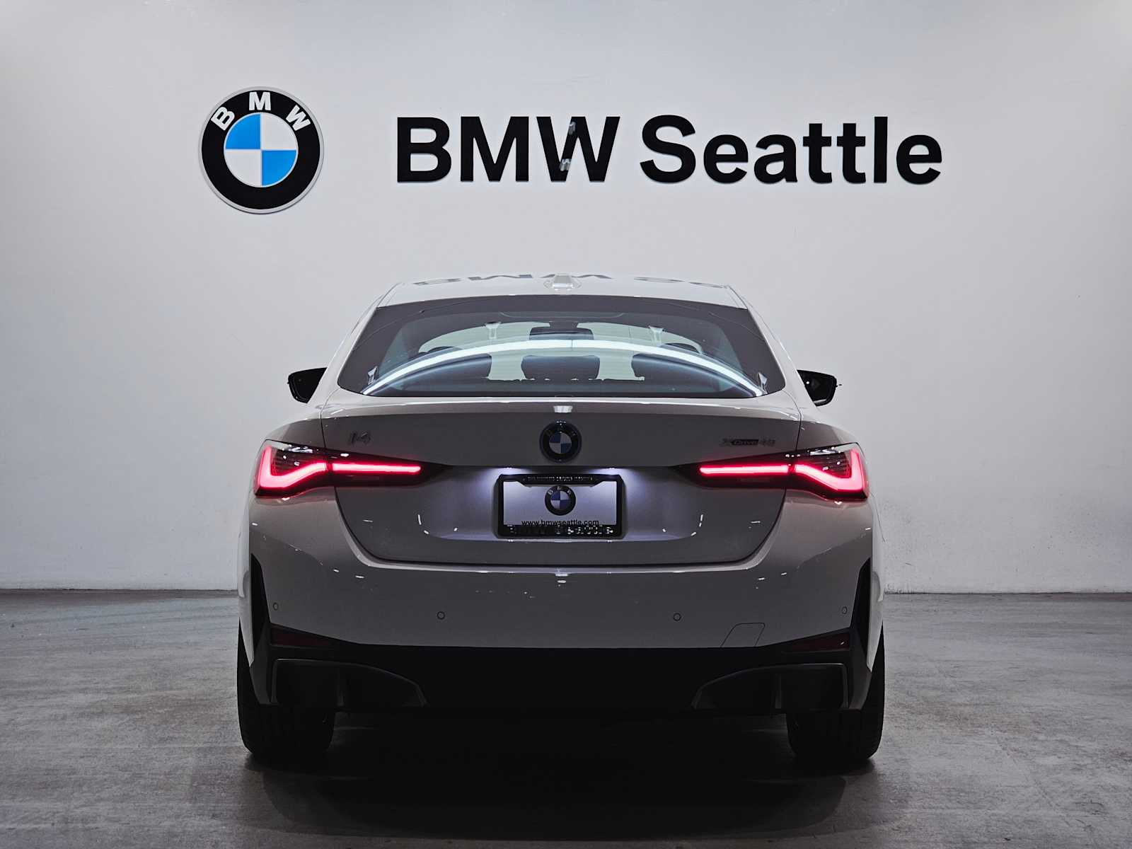 Thumbnail: 2025 BMW i4 - 5