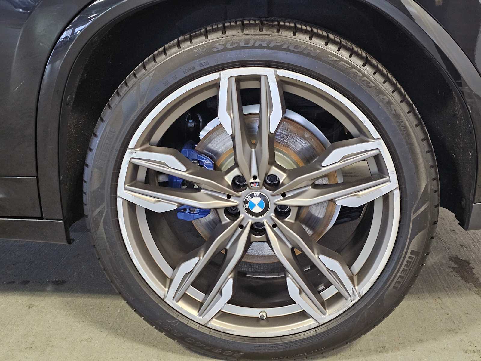 Thumbnail: 2021 BMW X4 - 8