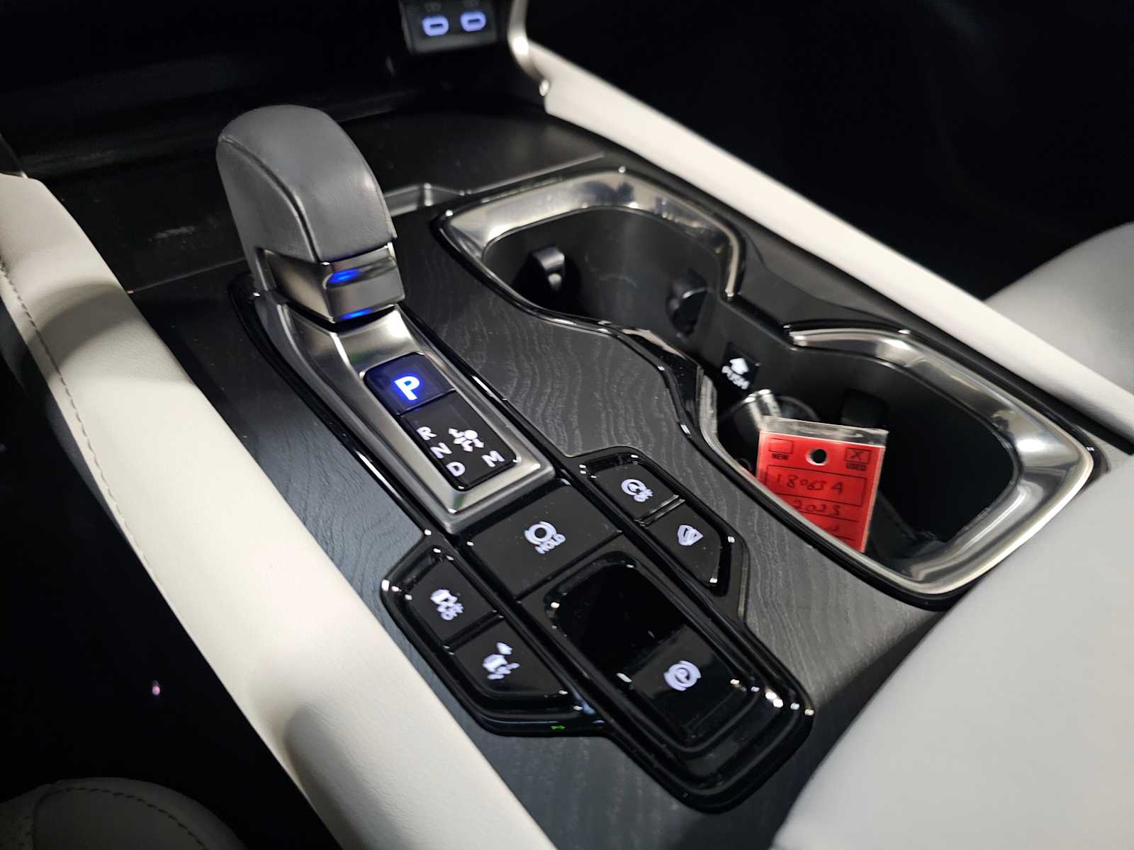 Thumbnail: 2023 Lexus RX - 20