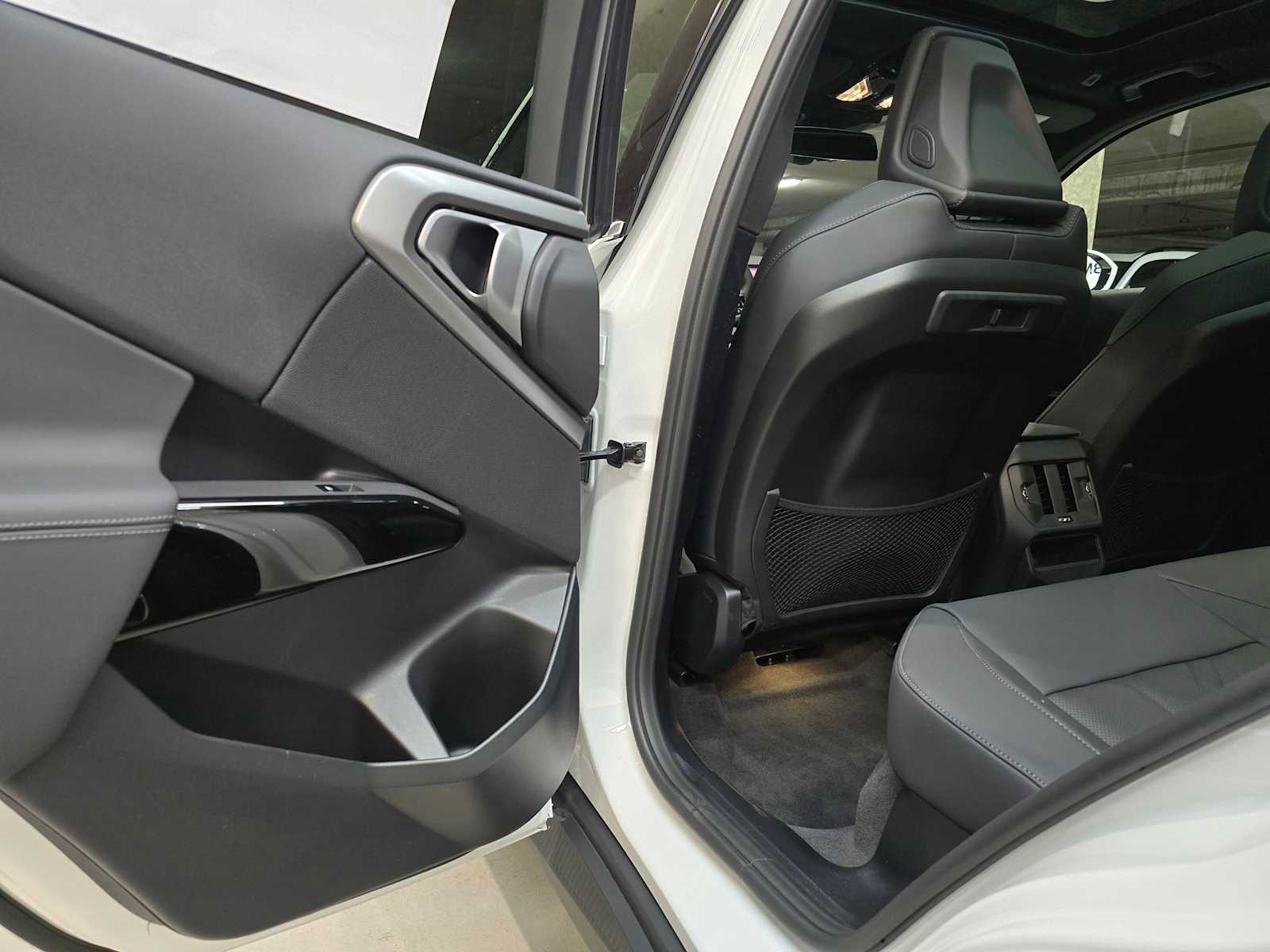 Thumbnail: 2026 BMW X3 - 25