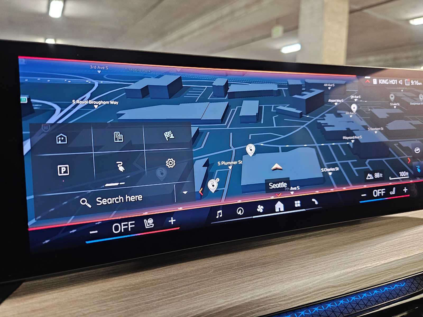 Thumbnail: 2025 BMW i4 - 16