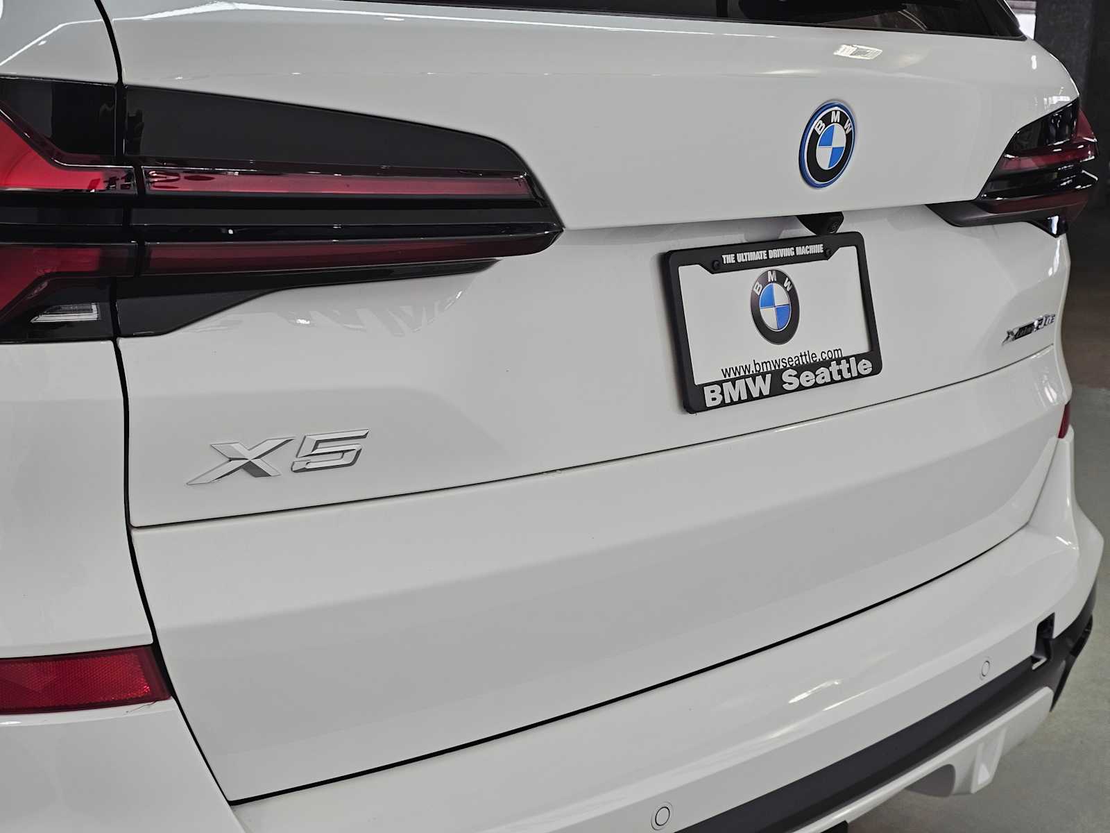 Thumbnail: 2026 BMW X5 - 7