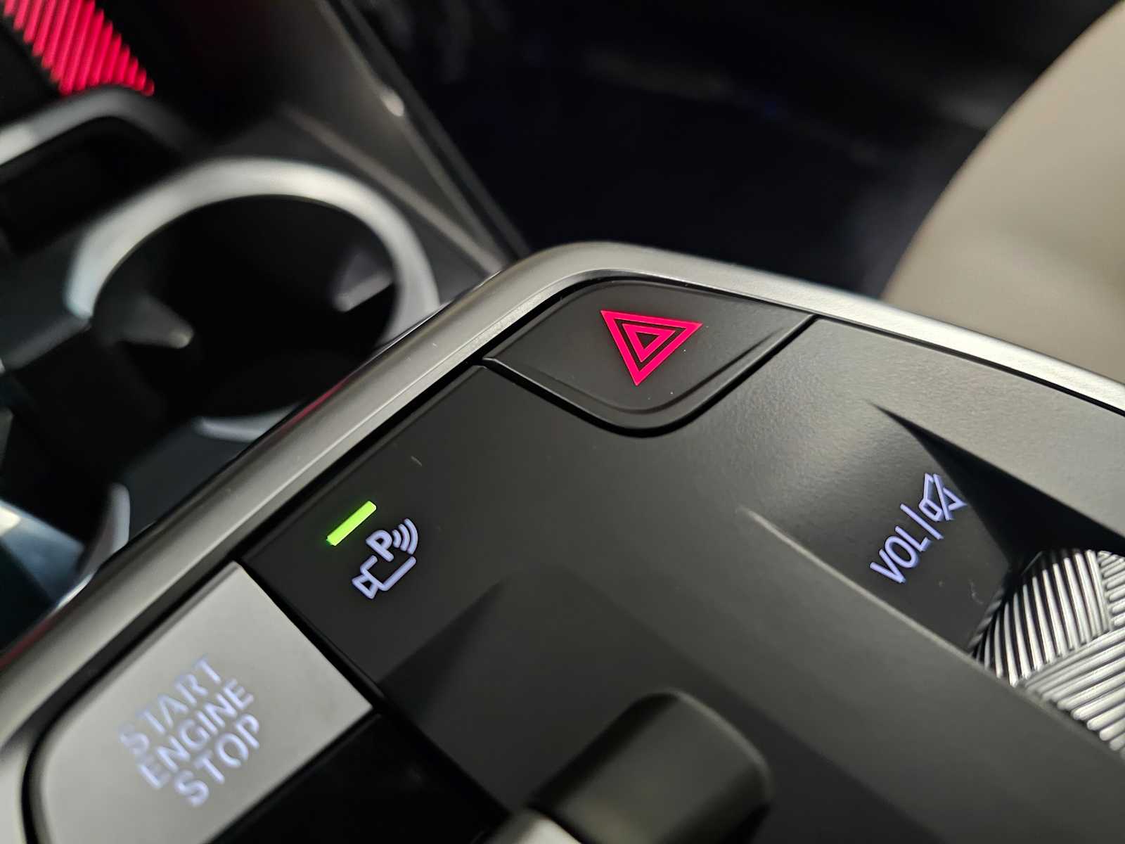 Thumbnail: 2025 BMW X1 - 25