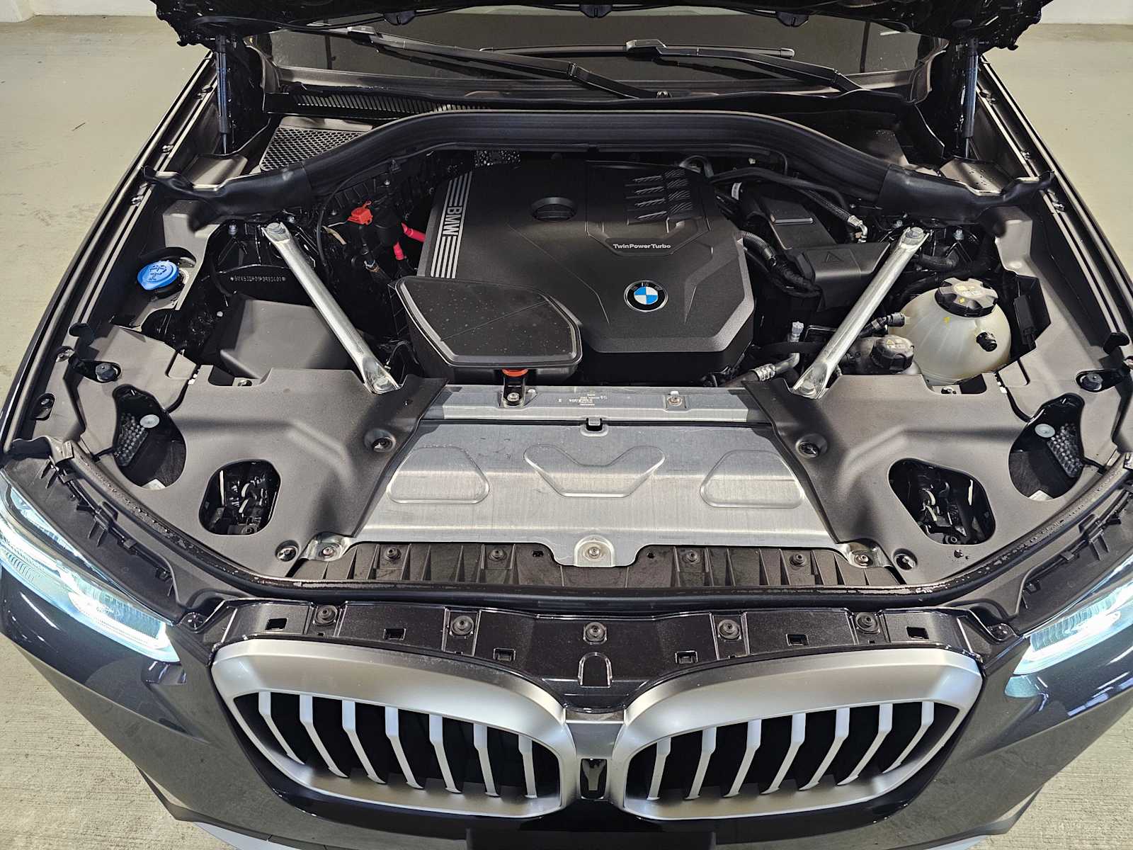 Thumbnail: 2023 BMW X3 - 9