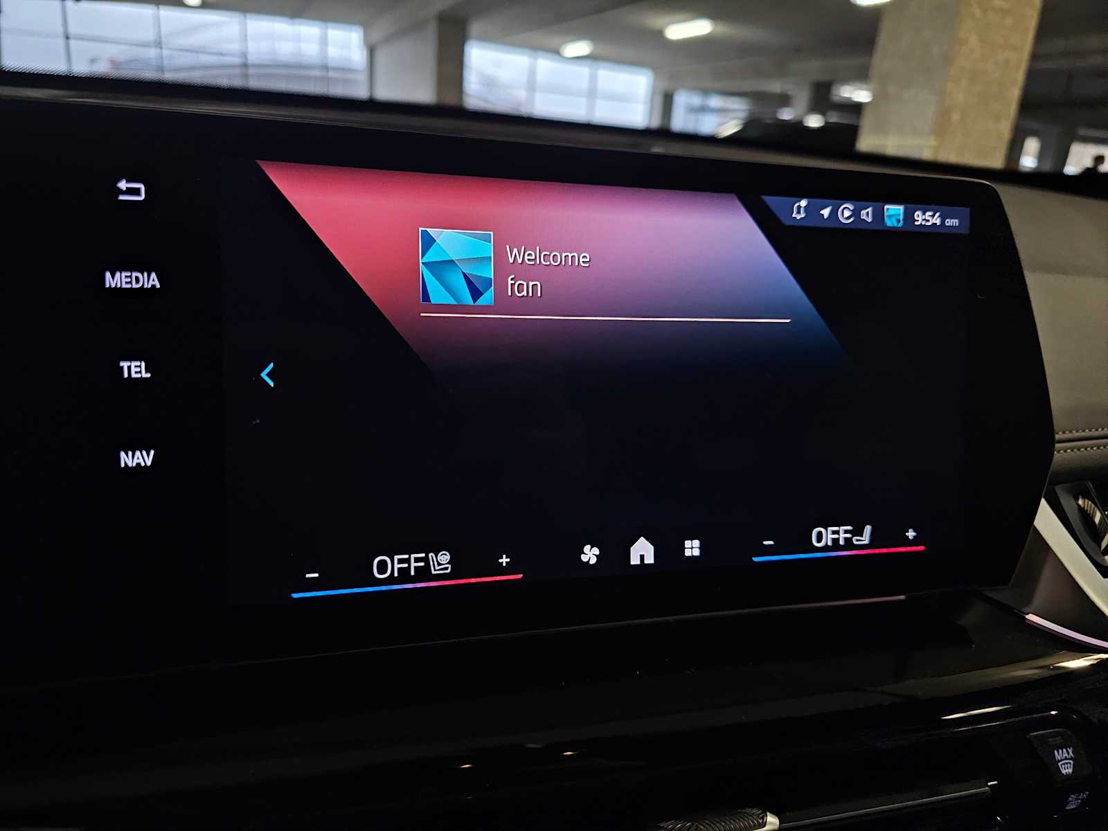 Thumbnail: 2025 BMW X1 - 14