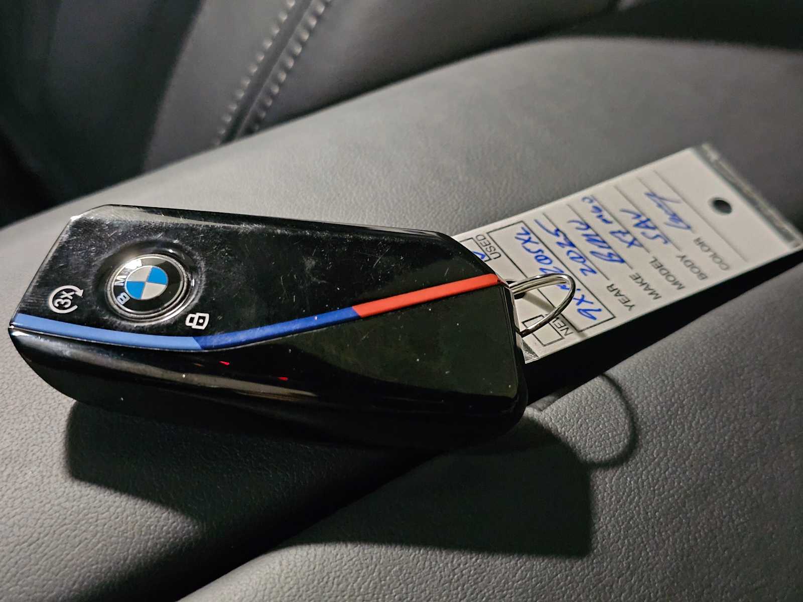 Thumbnail: 2025 BMW X7 - 49