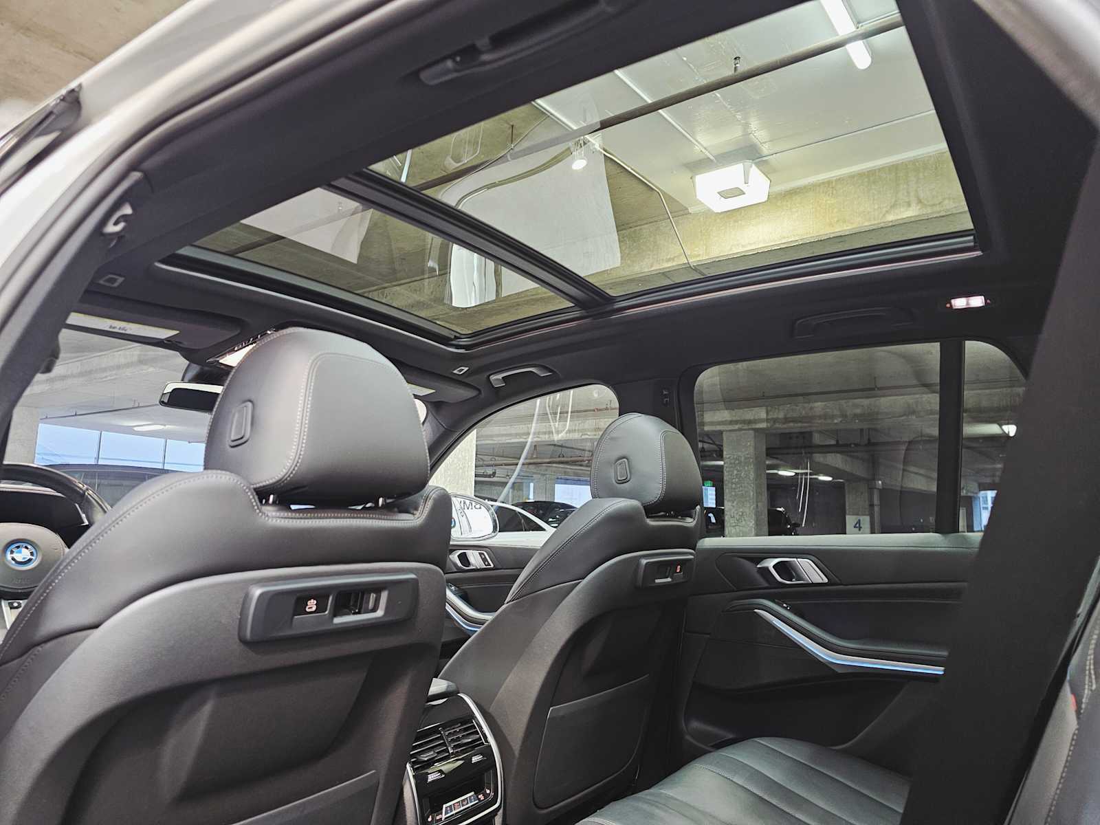 Thumbnail: 2022 BMW X5 - 26