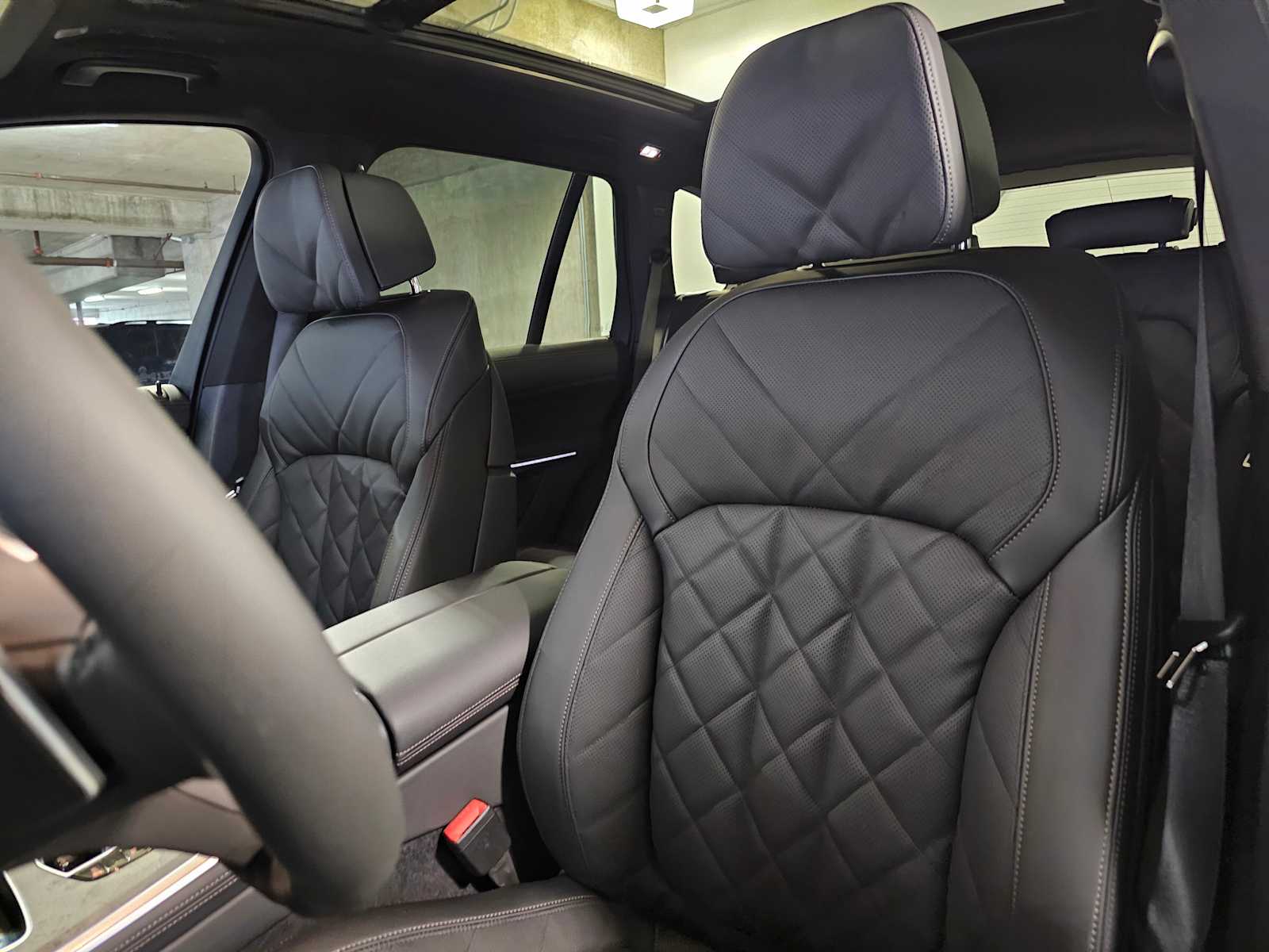 Thumbnail: 2026 BMW X5 - 33