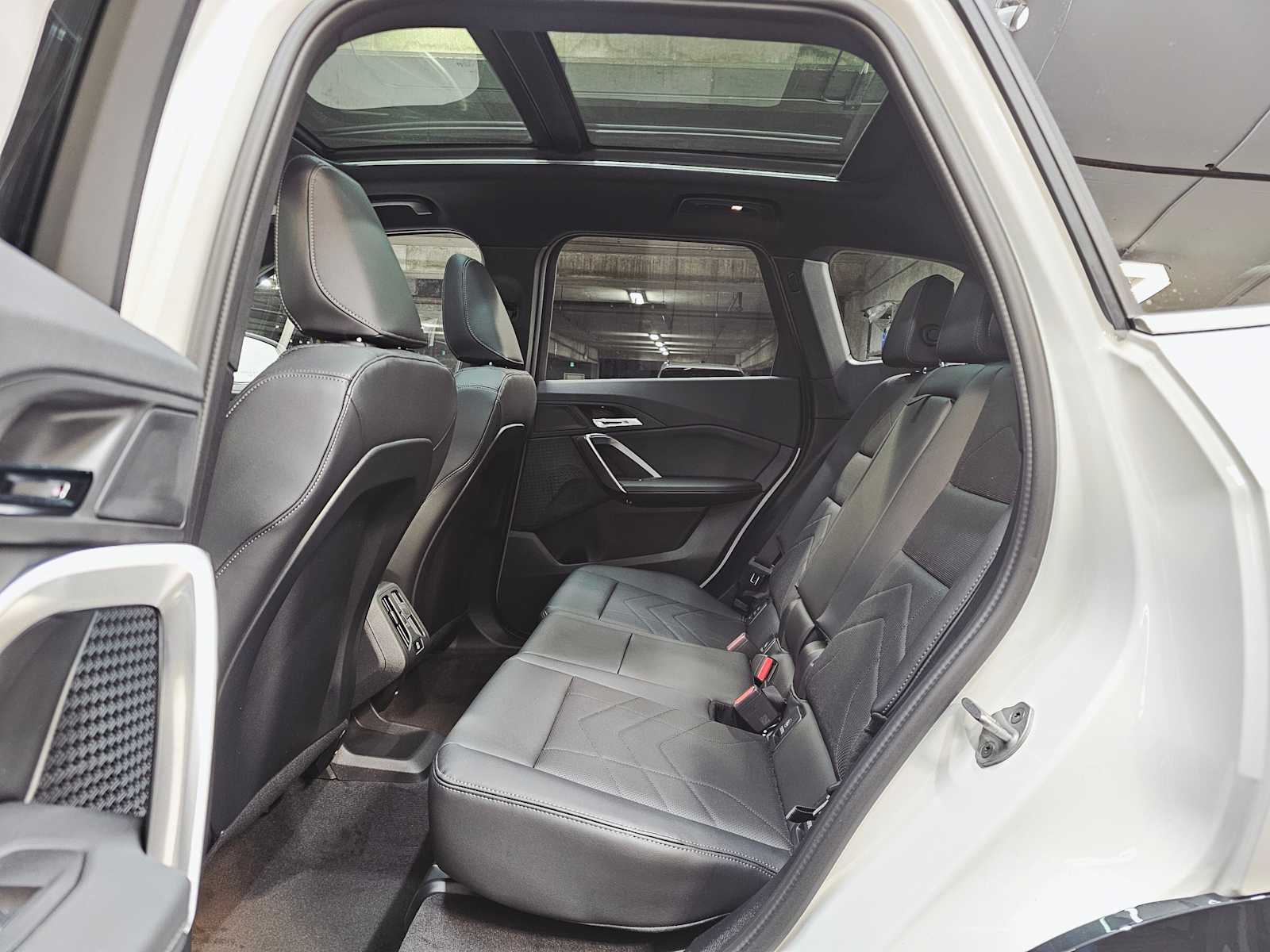 Thumbnail: 2026 BMW X1 - 25