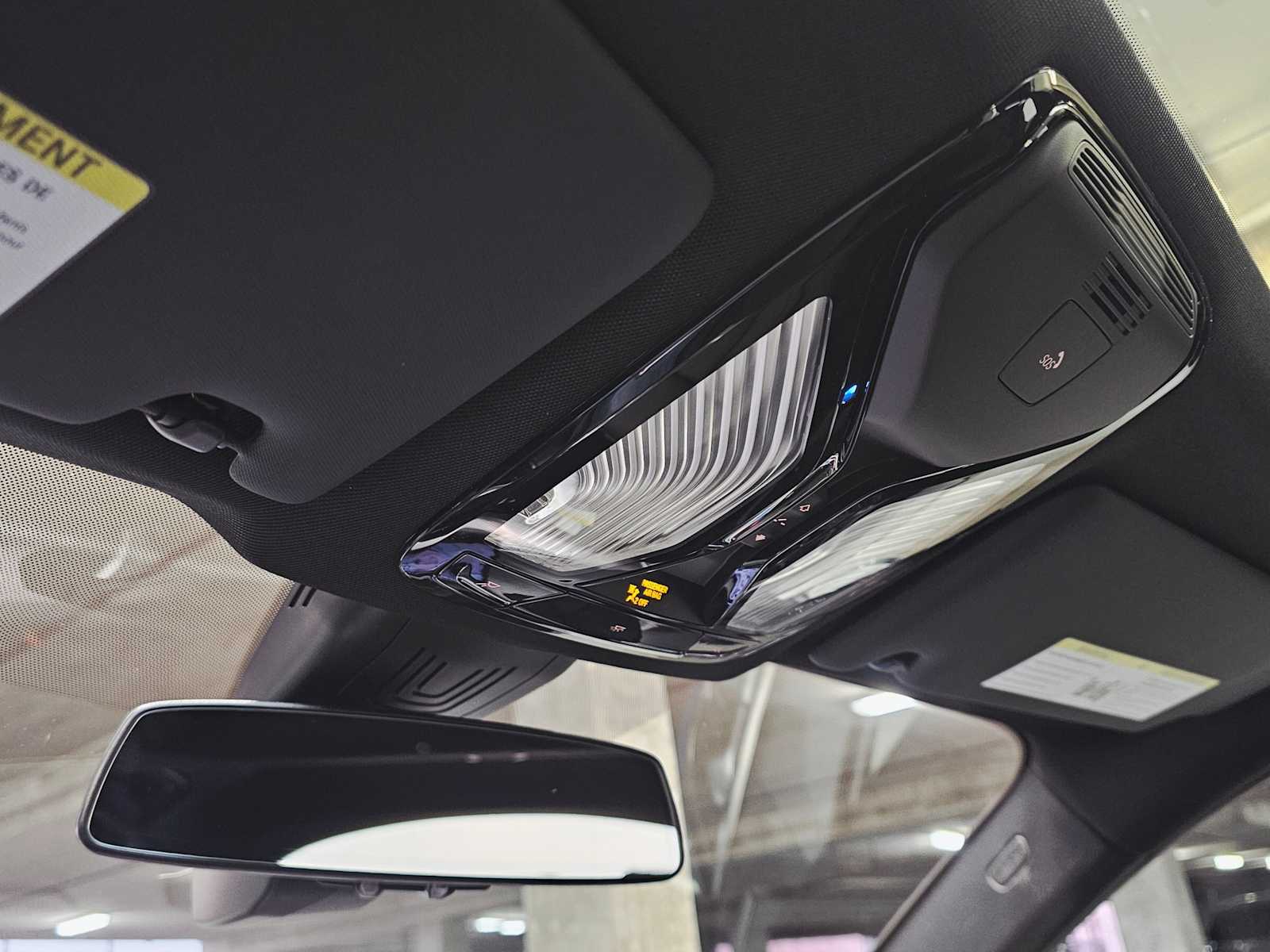 Thumbnail: 2025 BMW i4 - 21