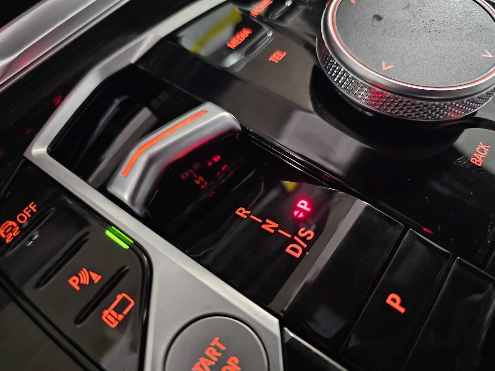 Thumbnail: 2026 BMW X5 - 20