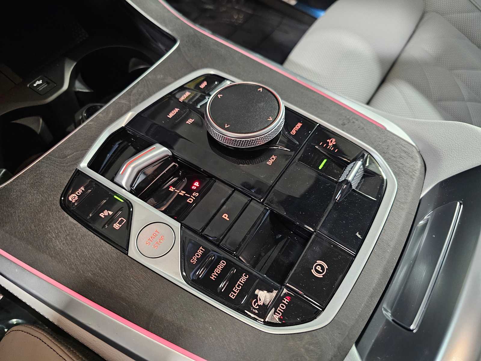 Thumbnail: 2026 BMW X5 - 22