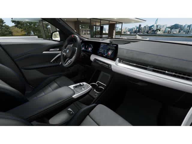 Thumbnail: 2026 BMW X2 - 14