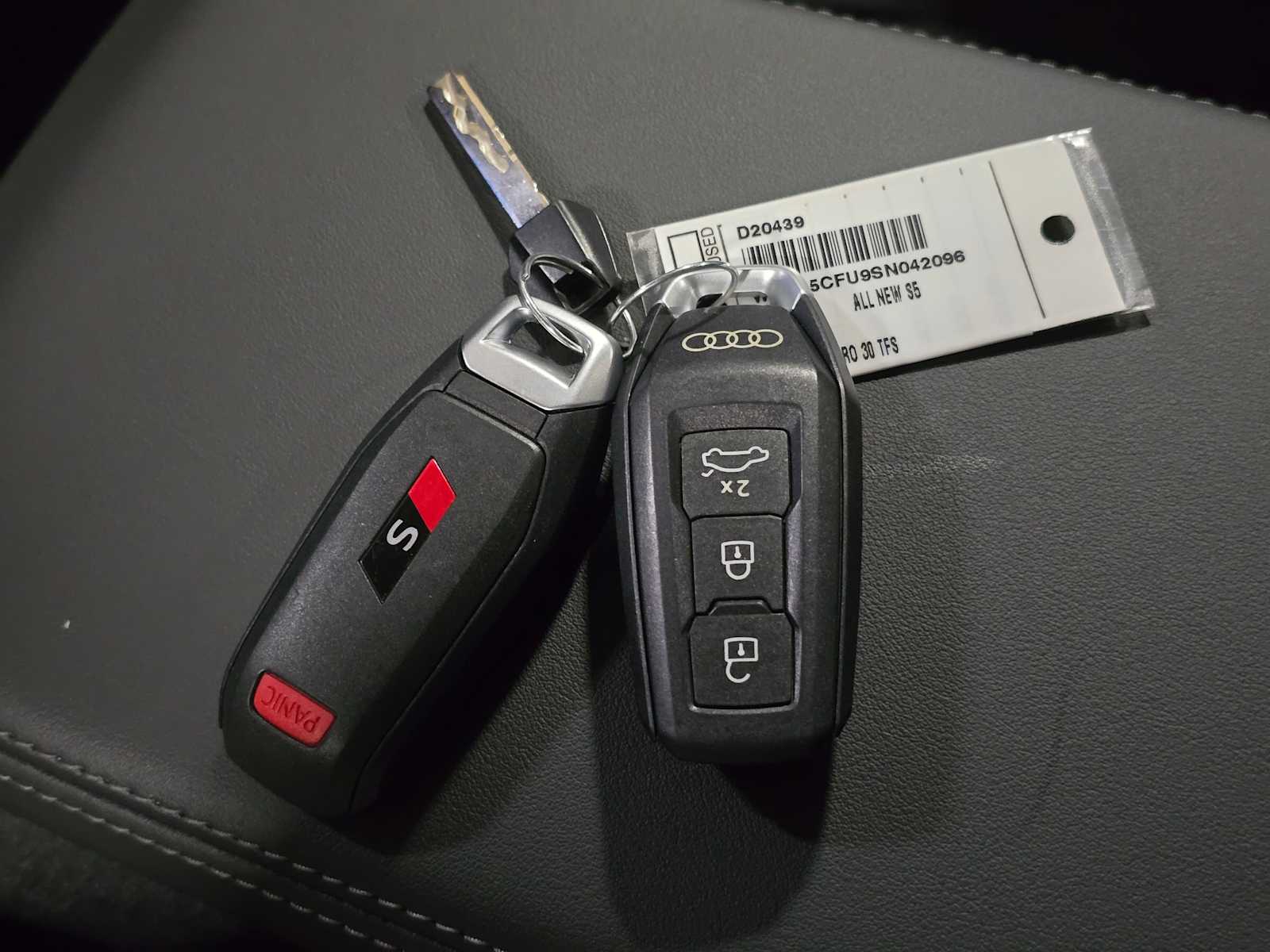 Thumbnail: 2025 Audi S5 - 36