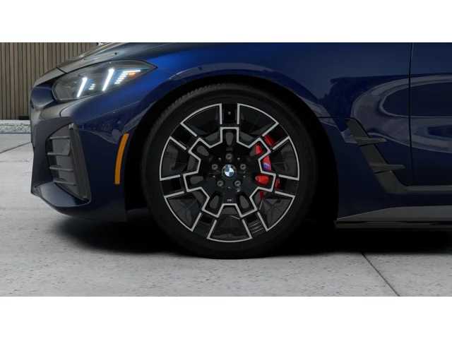 Thumbnail: 2026 BMW i4 - 7