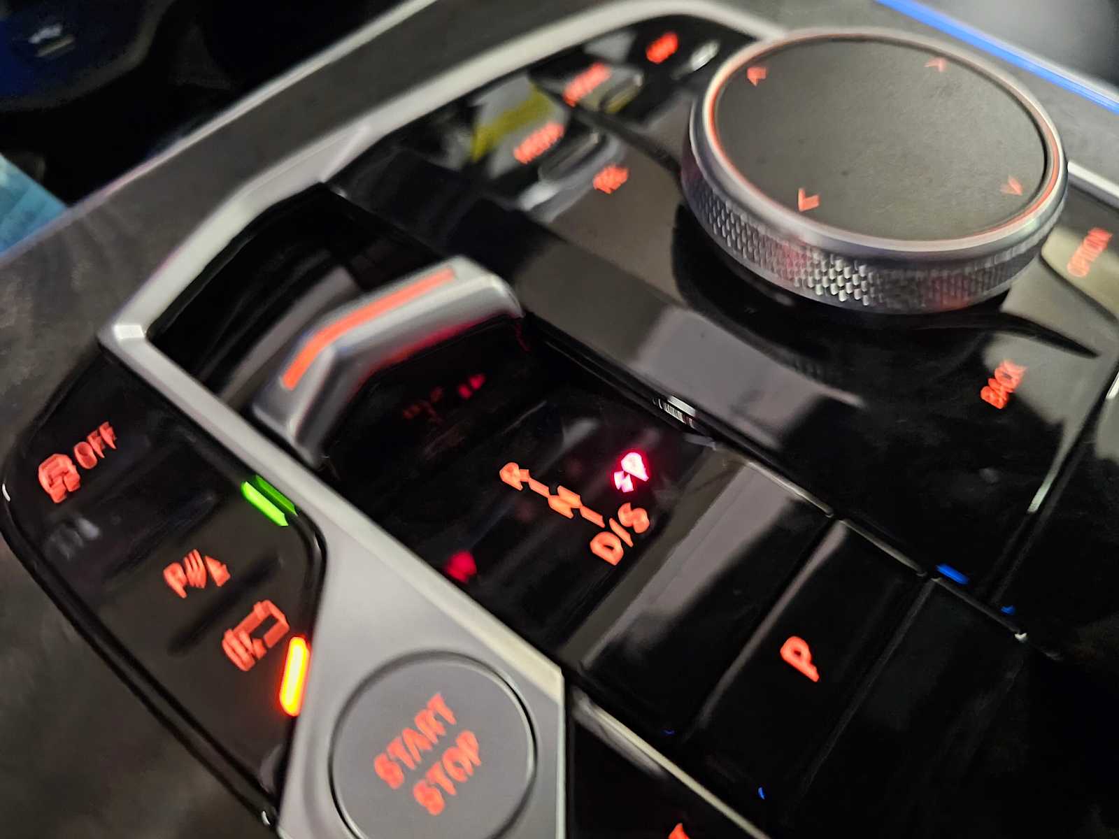 Thumbnail: 2026 BMW X5 - 25