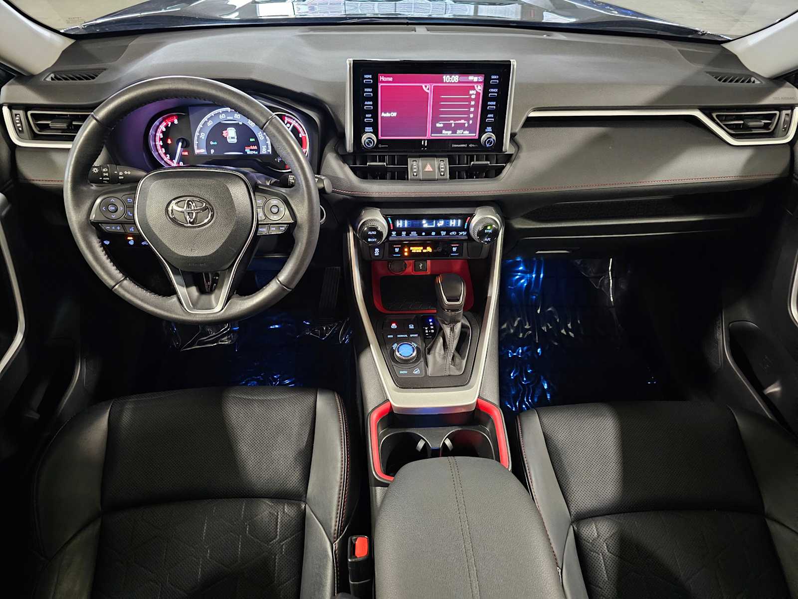 Thumbnail: 2021 Toyota RAV4 - 10