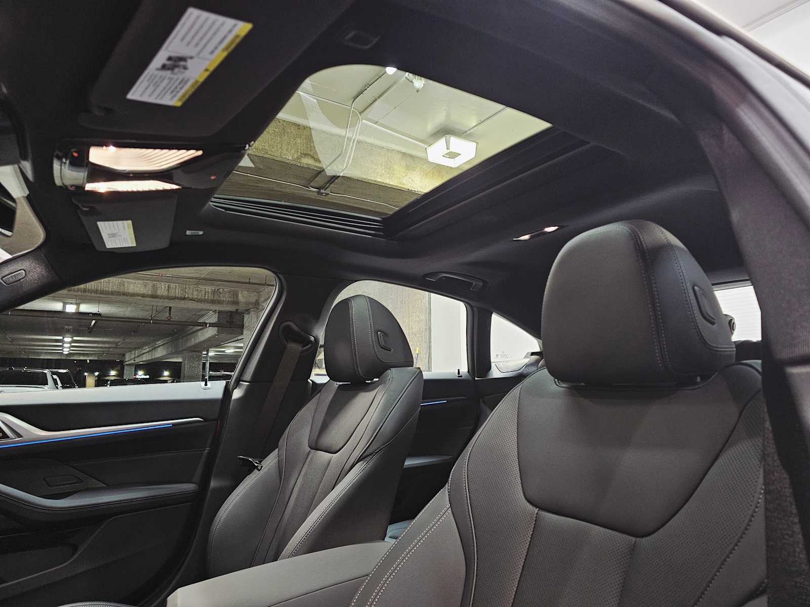 Thumbnail: 2025 BMW i4 - 24