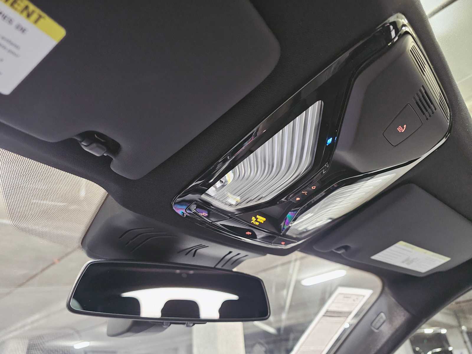 Thumbnail: 2025 BMW i4 - 21