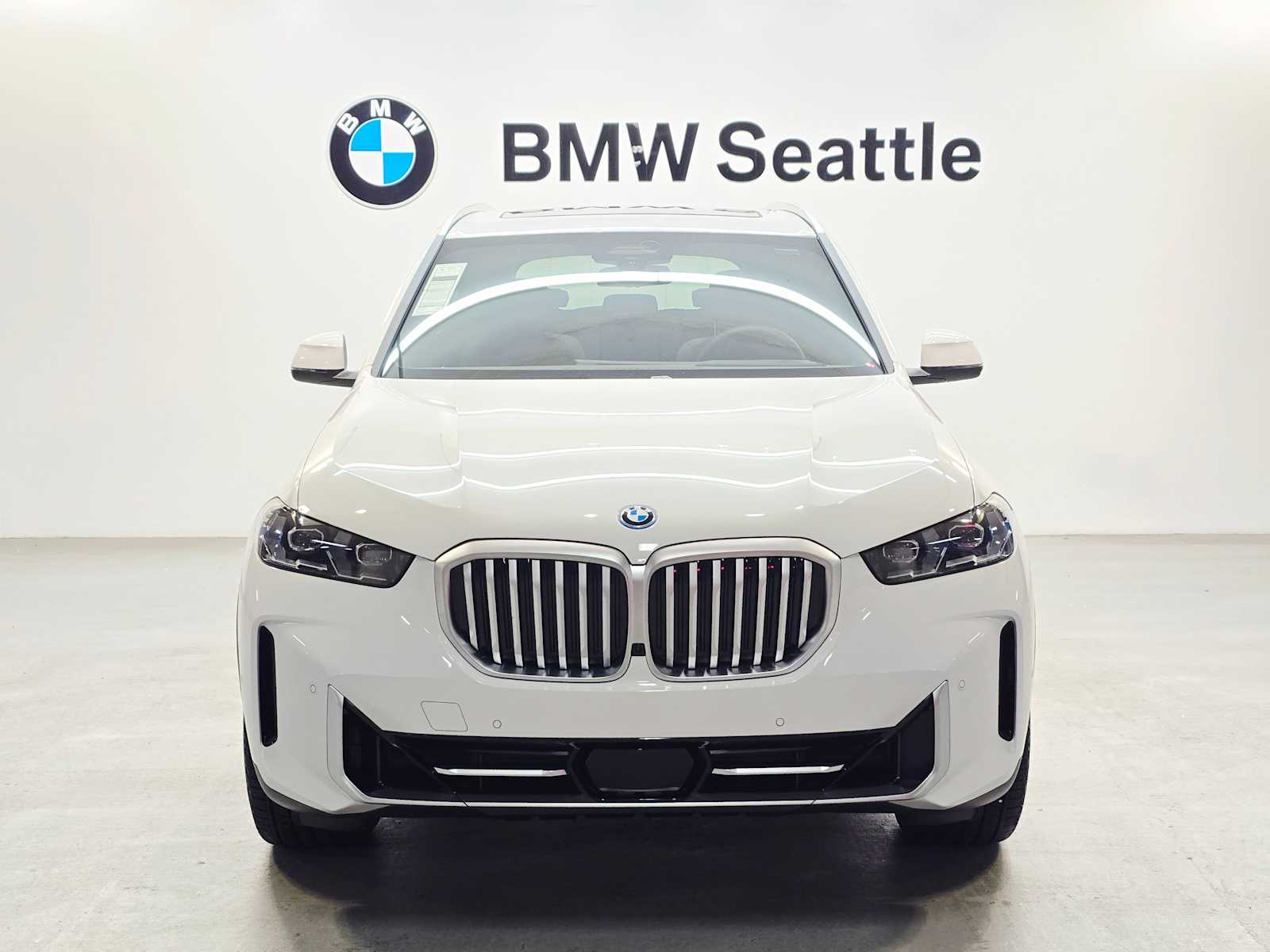 Thumbnail: 2026 BMW X5 - 6