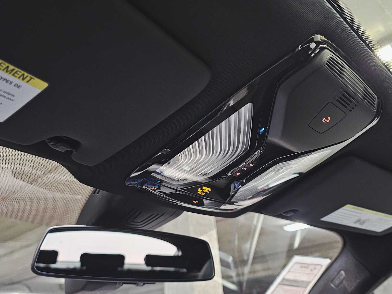 Thumbnail: 2025 BMW i4 - 21