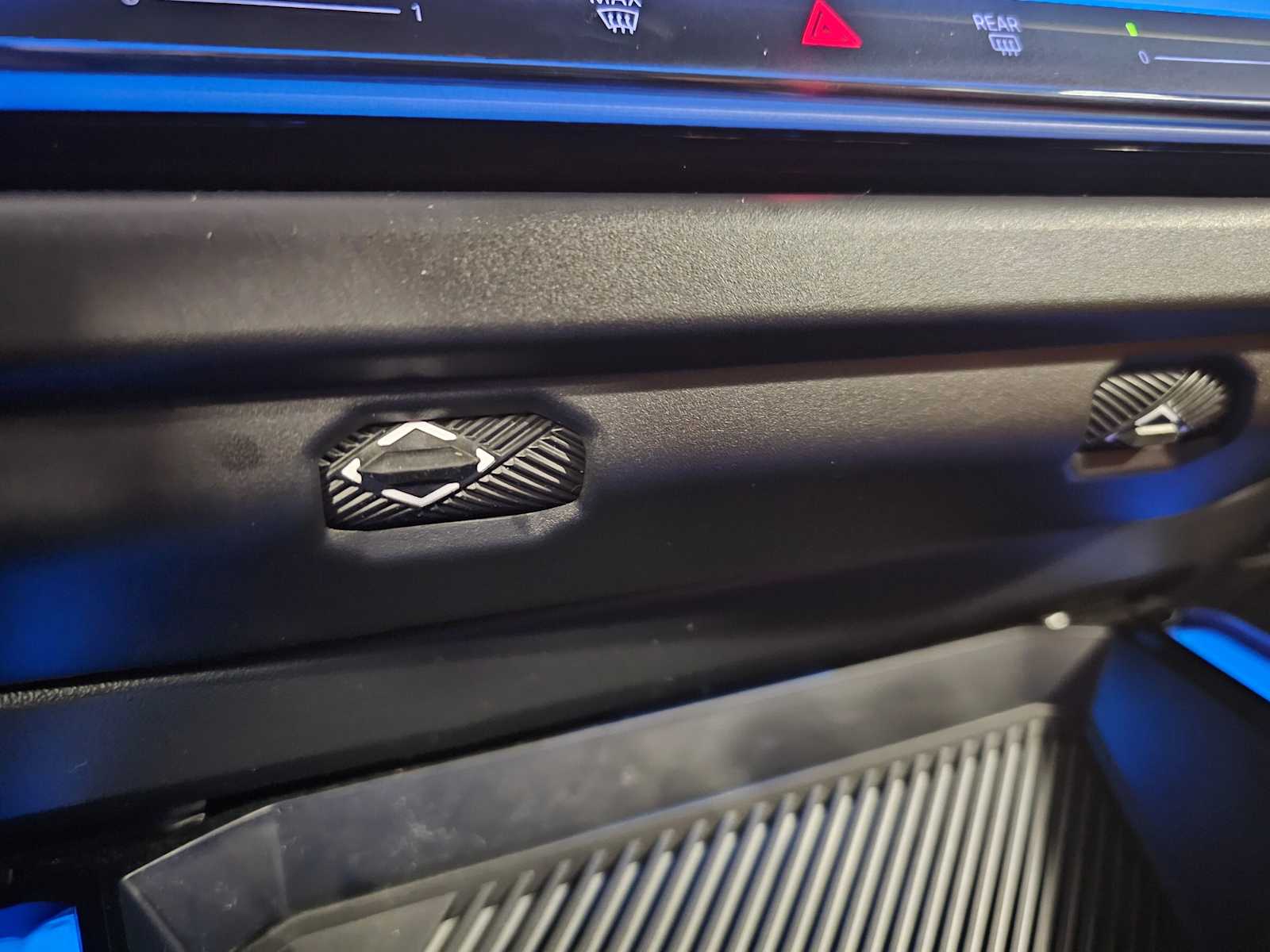 Thumbnail: 2026 BMW X3 - 18