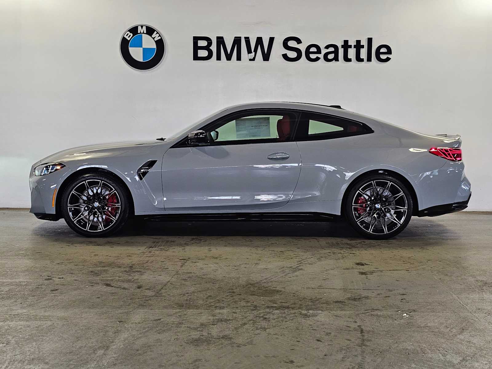 Thumbnail: 2026 BMW M4 - 3