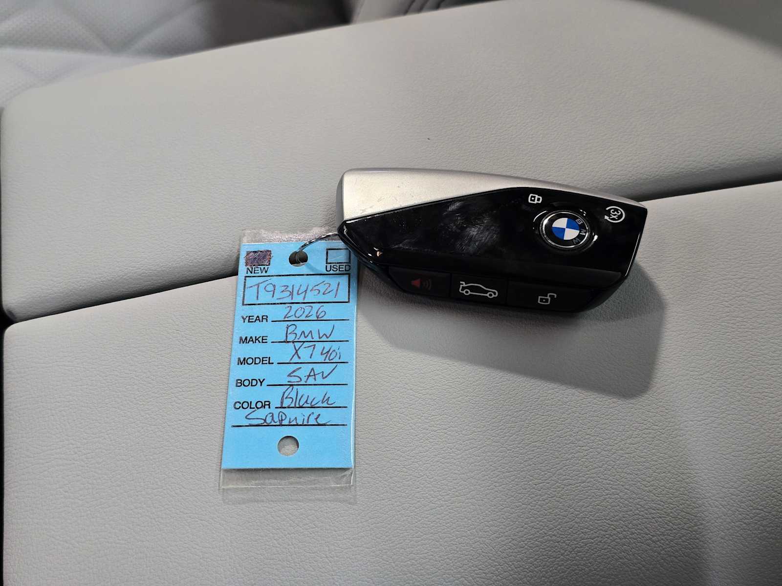 Thumbnail: 2026 BMW X7 - 38